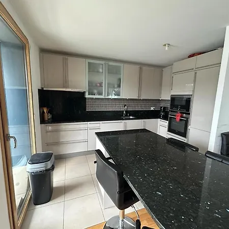 Spacious Flat Ideal For Working Or Events Boulogne-Billancourt Exterior photo